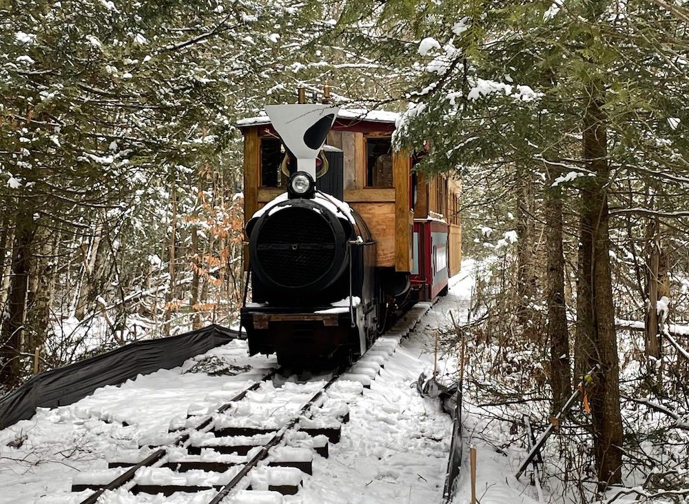 Richfield Springs Scenic Railway, UCSV Train in Winter, Photo credit Richfield Springs Scenic Railway 