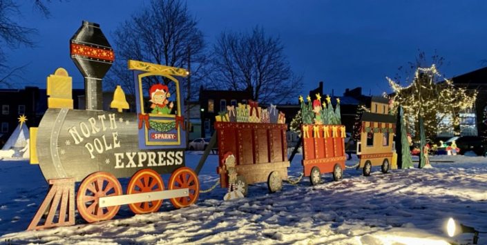 Fort Plain Holiday Lights, photo by Mohawk Valley Today Fort Plain Holiday Lights, photo by Mohawk Valley Today