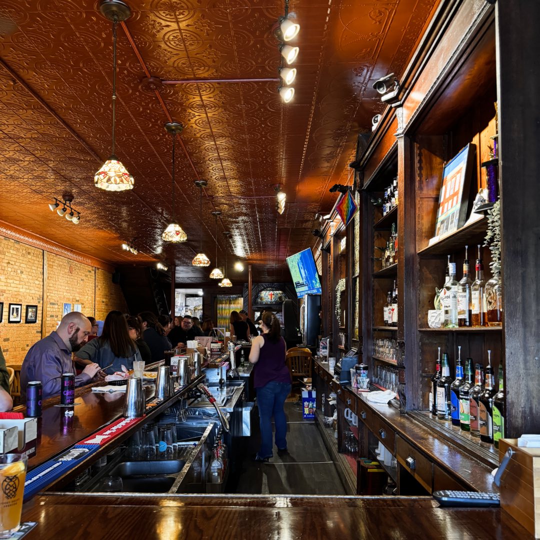 Renaissance Pub