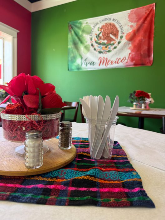 Deli Tacos Mexican Food