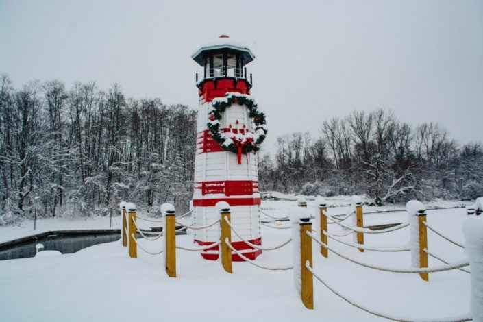 The Village of Frankfort seasonal decorations. Photo by Alexandra Tamburro. The Village of Frankfort seasonal decorations. Photo by Alexandra Tamburro.