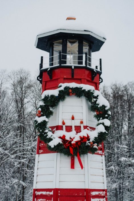 The Village of Frankfort seasonal decorations. Photo by Alexandra Tamburro. The Village of Frankfort seasonal decorations. Photo by Alexandra Tamburro.