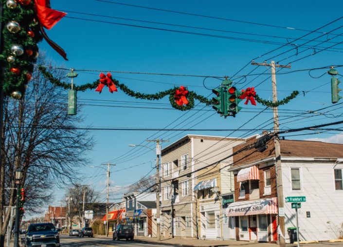 The Village of Frankfort seasonal decorations. Photo by Alexandra Tamburro. The Village of Frankfort seasonal decorations. Photo by Alexandra Tamburro.