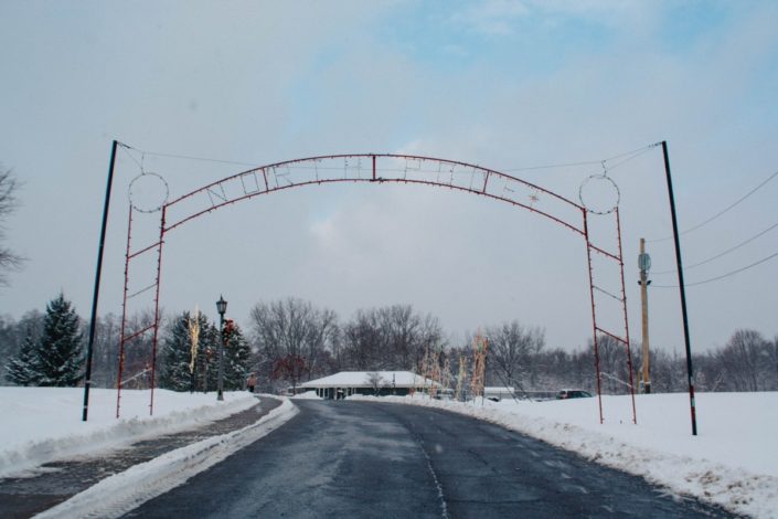 The Village of Frankfort seasonal decorations. Photo by Alexandra Tamburro The Village of Frankfort seasonal decorations. Photo by Alexandra Tamburro.
