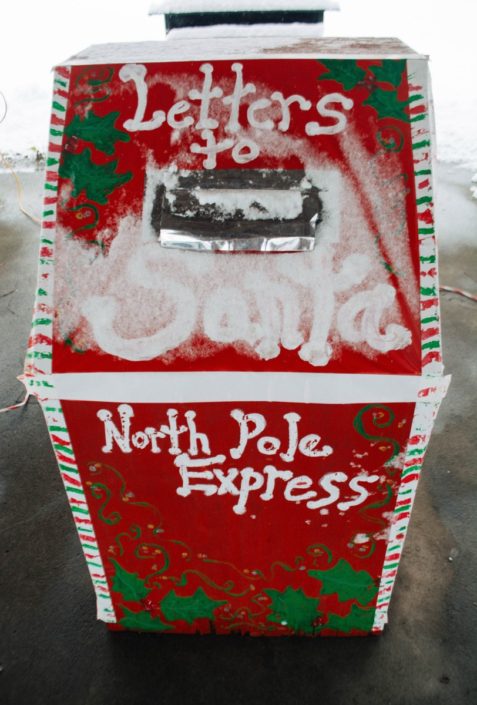 The Village of Frankfort seasonal decorations. Photo by Alexandra Tamburro. The Village of Frankfort seasonal decorations. Photo by Alexandra Tamburro.