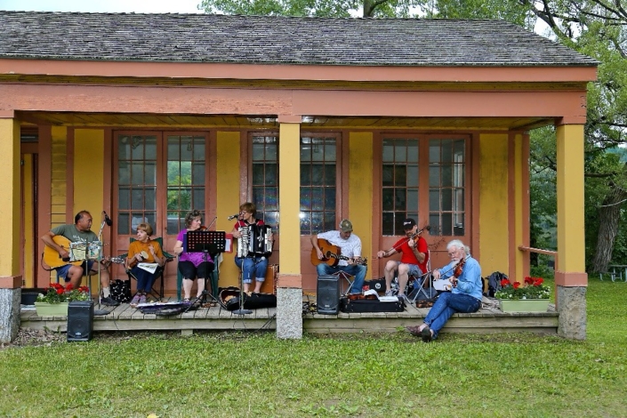 Putman Porch Music at Schoharie Crossing Putman Porch Music at Schoharie Crossing